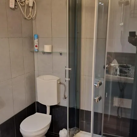 Dombovari Way Apartman