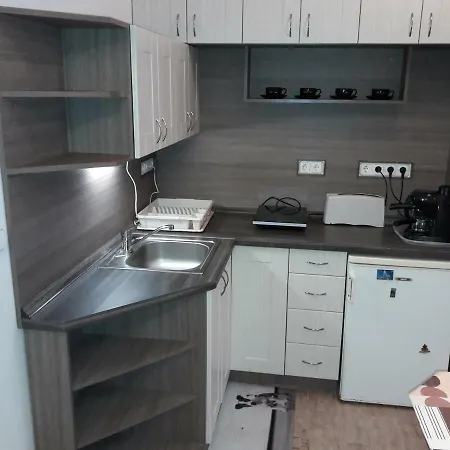 Dombovari Way Apartman
