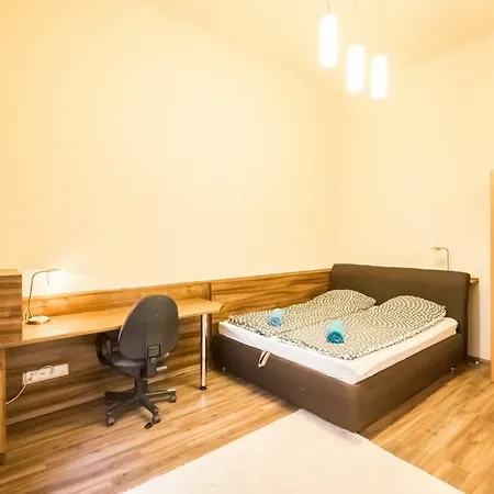 Dombovari Way Apartman Апартаменты Будапешт