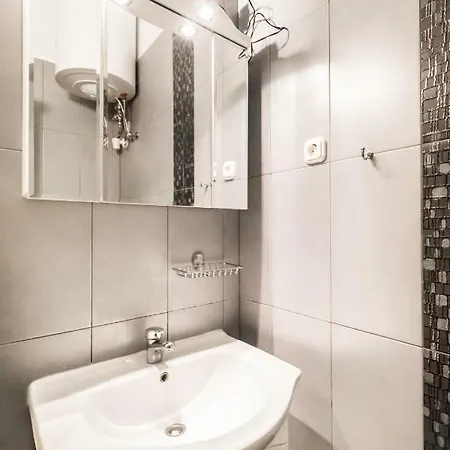 Dombovari Way Apartman